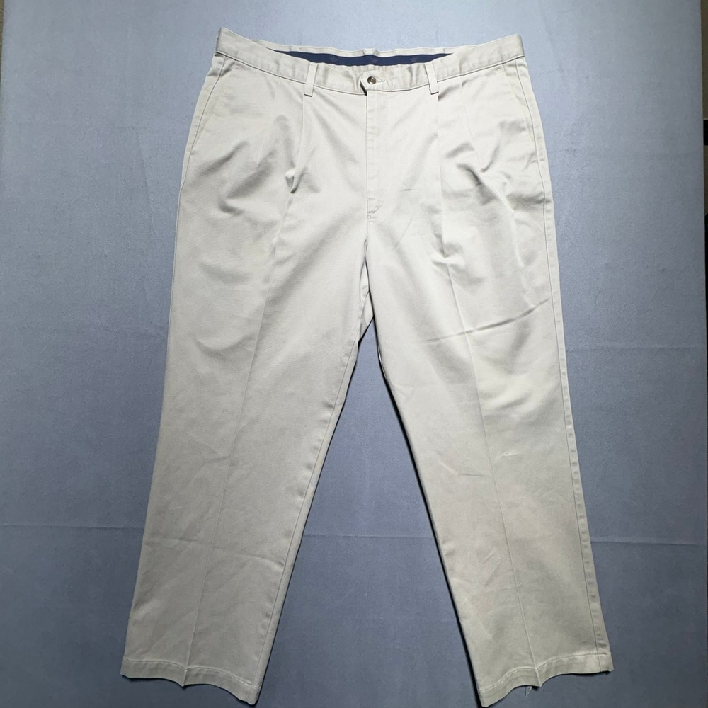 Dockers Mens Khaki Pleated No Wrinkle Twill Chino Pants 42x30 Made in USA 40443